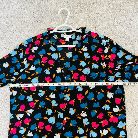 J CREW Women’s Ruffle Multi Colored Floral Print Size L - Picture 12 of 13
